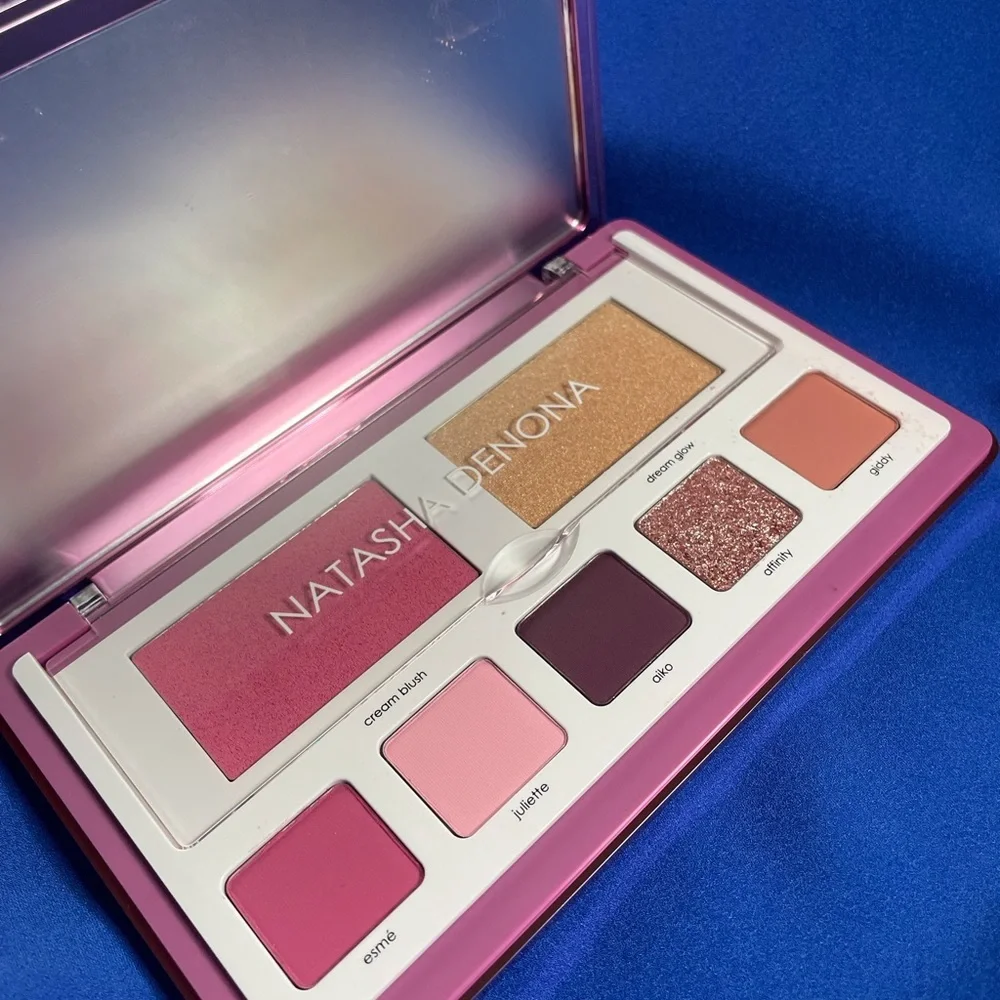 NATASHA DENONA Love Face Palette